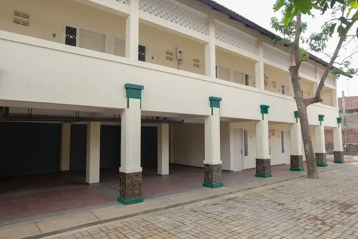 Маланг: Oyo1455 Little Creek Familystays Syariah
