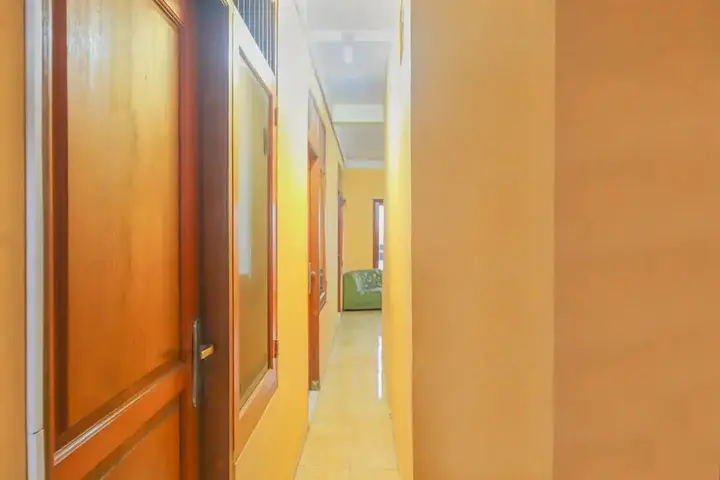 Депок: OYO 1880 Ambassador Homestay Syariah