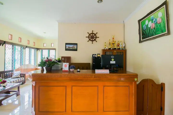 Чипанас: OYO 1667 Edotel Smkn 1 Pacet Syariah