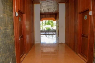 Палу: OYO 1278 Wina Beach Hotel