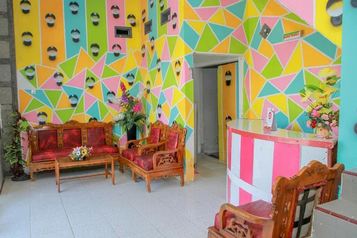 Палу: OYO 1278 Wina Beach Hotel