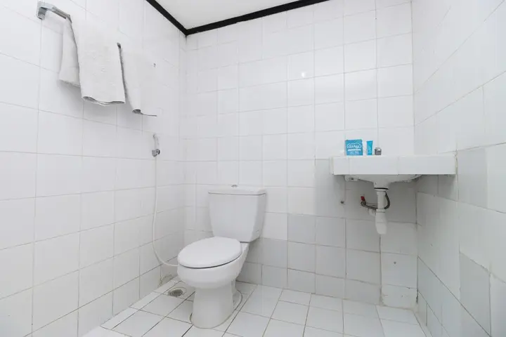 Озеро Тоба: Airy Sipora Pora 4 Parapat