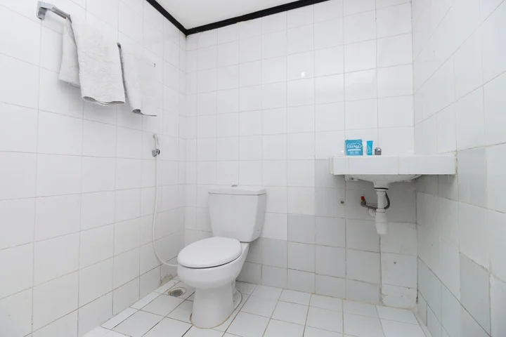 Озеро Тоба: Airy Sipora Pora 4 Parapat