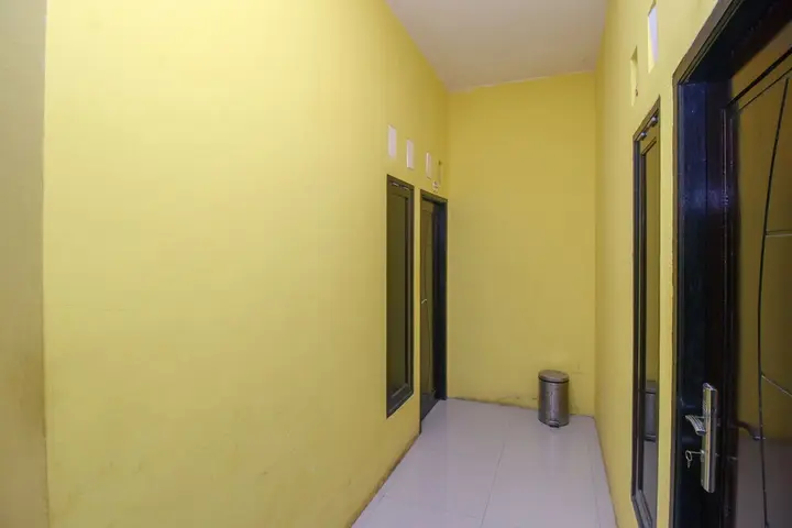 Амбон: Airy Eco Silale Hative Ambon