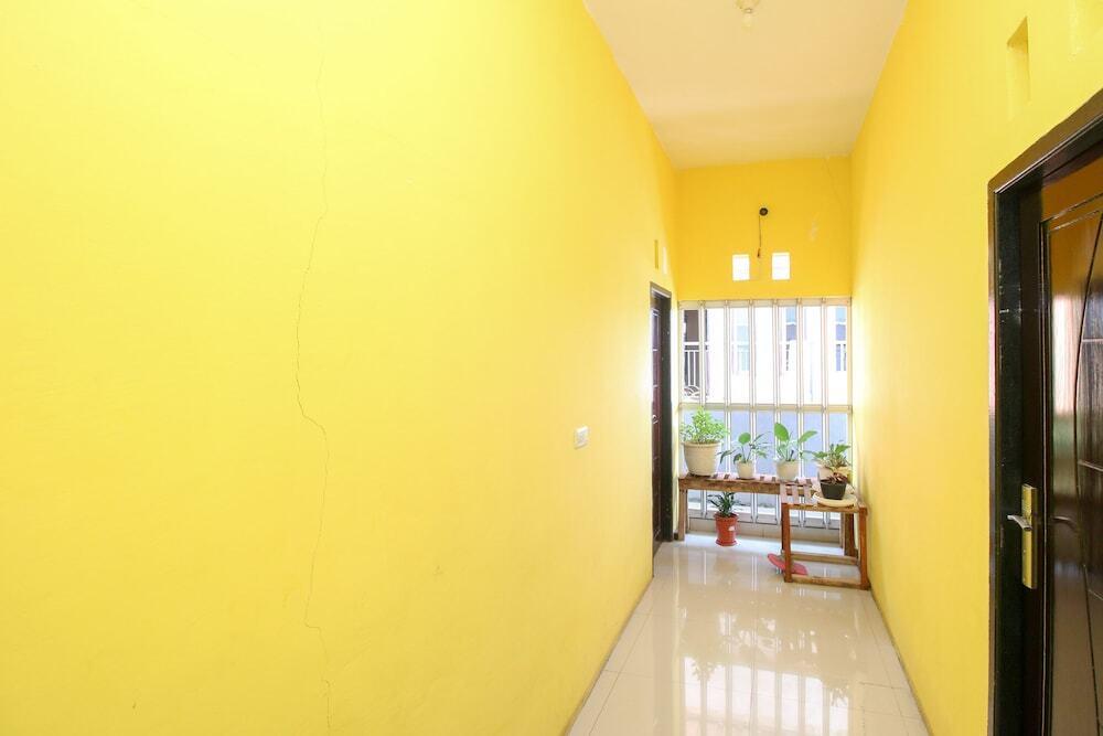 Амбон: Airy Eco Silale Hative Ambon