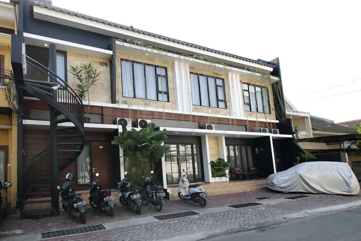 Маланг: Airy Sukun Tidar Sakti 16 Malang