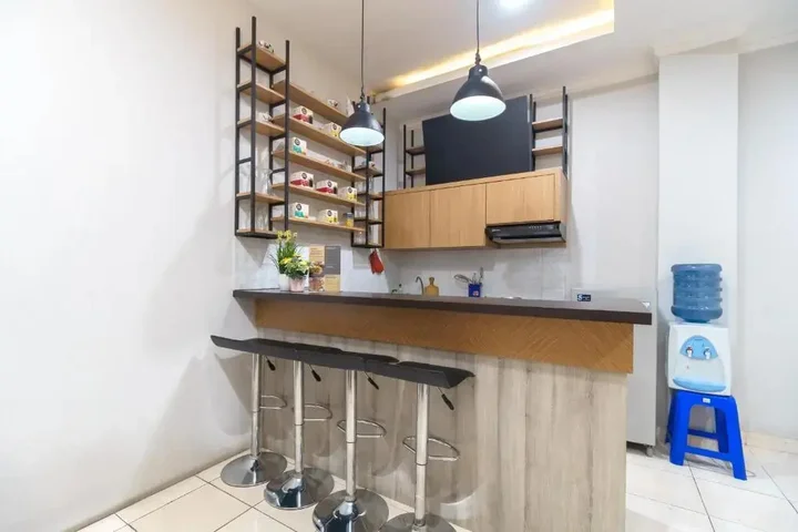Депок: Airy Syariah Cinere Raya Nb13 Depok
