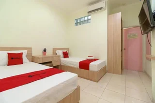 Депок: Airy Syariah Cinere Raya Nb13 Depok
