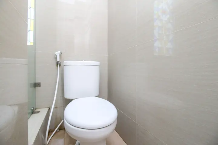 Суракарта: Airy Stasiun Purwosari Merpati 39B Solo