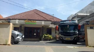 Суракарта: Airy Syariah Kapten Mulyadi 166 Solo
