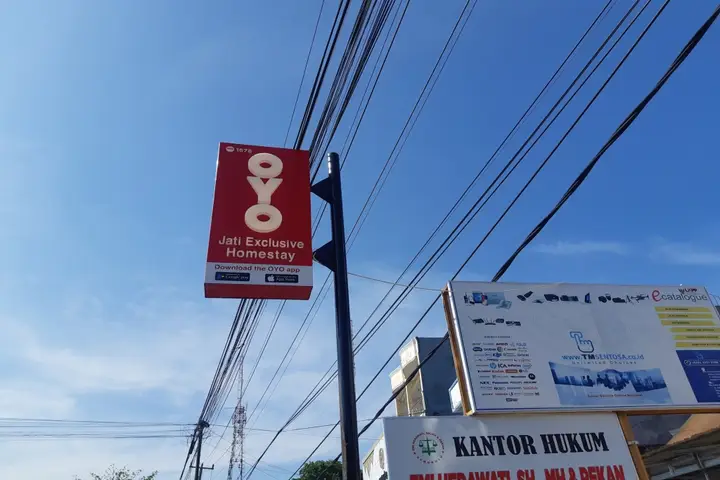 Super OYO 1678 Jati Exclusive Homestay — фото 1