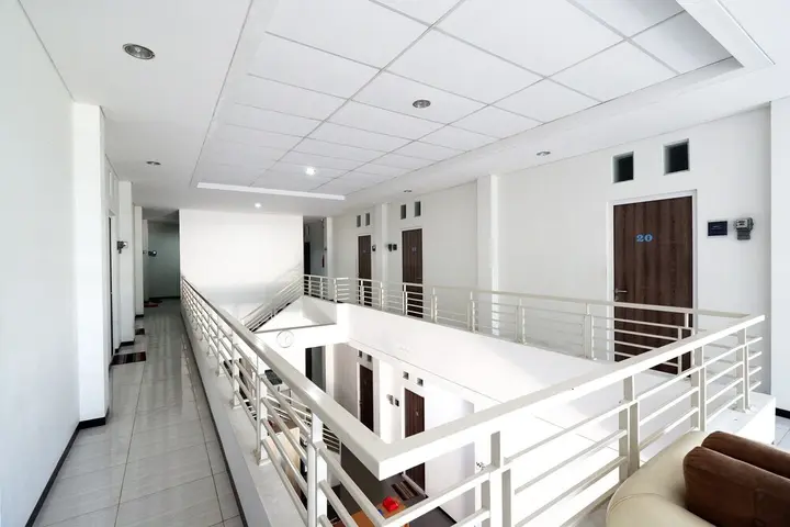 Семаранг: OYO 1884 Sunshine Hostel