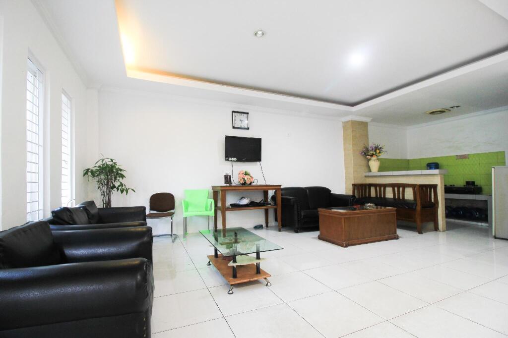 Пеканбару: OYO 1905 Davonsa Homestay Syariah
