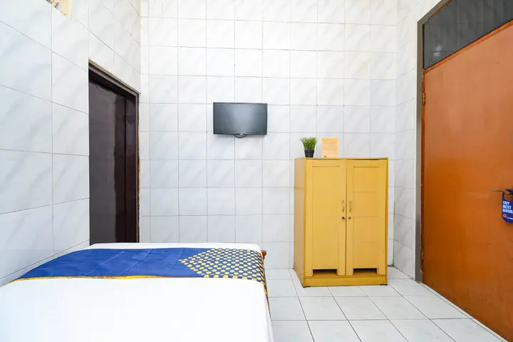 Суракарта: SPOT ON 2011 Hotel Mekar Sari
