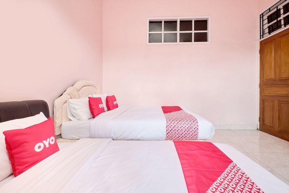 Депок: OYO 2061 Rizki Dhira Guest House Syariah