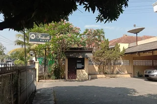 Суракарта: OYO 1751 Hotel Trihadhi