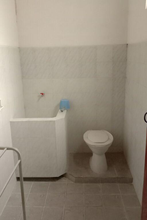 Суракарта: OYO 1751 Hotel Trihadhi