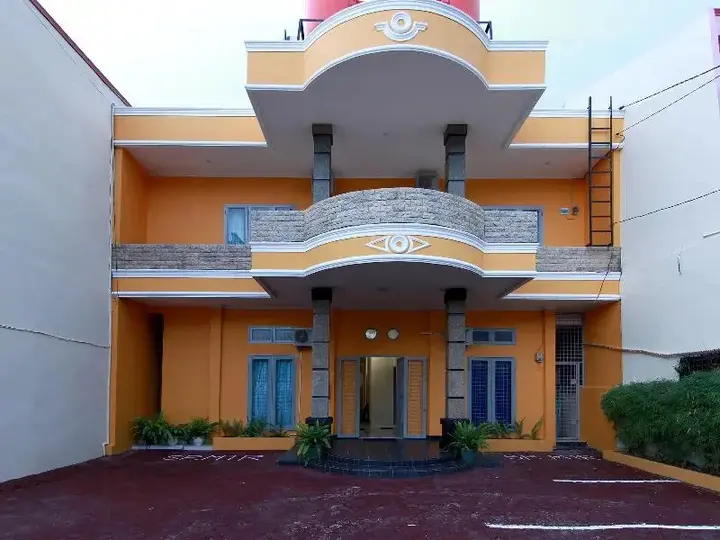 Медан: OYO Living 1332 Almonsari Residence