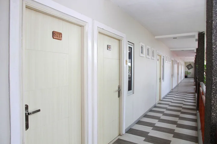 Палу: OYO 1656 Parama Su Hotel