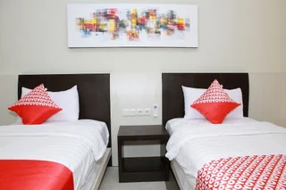 Палу: OYO 1656 Parama Su Hotel