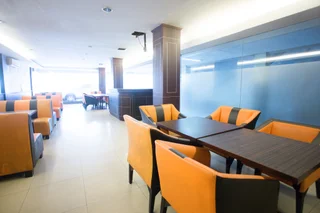 Банджармасин: OYO 1724 Hotel Sembilan Sembilan