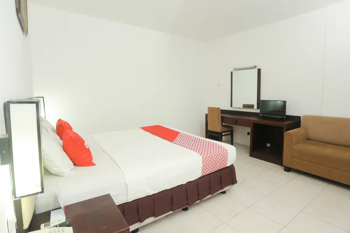 Банджармасин: OYO 1724 Hotel Sembilan Sembilan