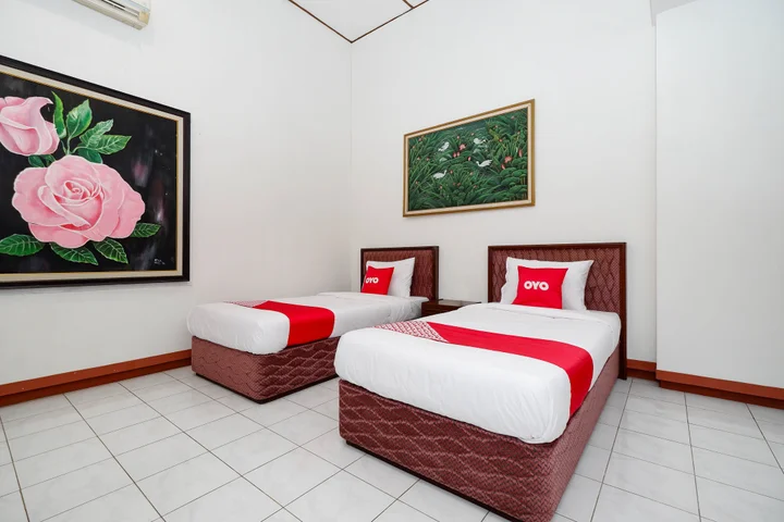Суракарта: SUPER OYO Capital O 1644 Hotel Griya Kencana