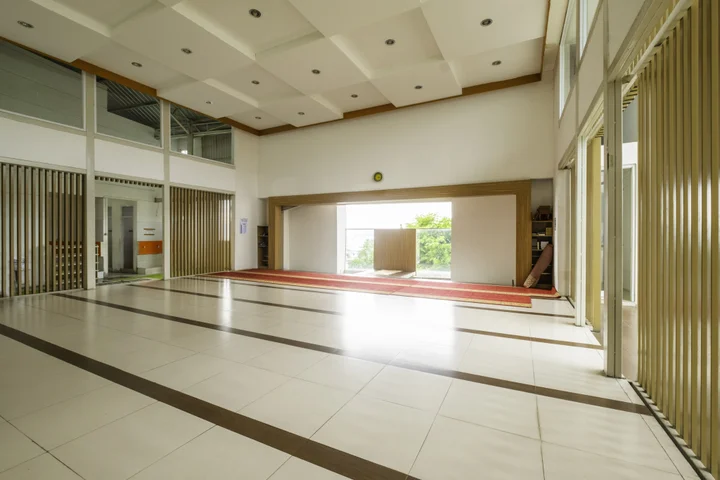 Пелабухан-рату: Capital O 1973 Guest House Toserba Selamat Syariah Pelabuhan Ratu