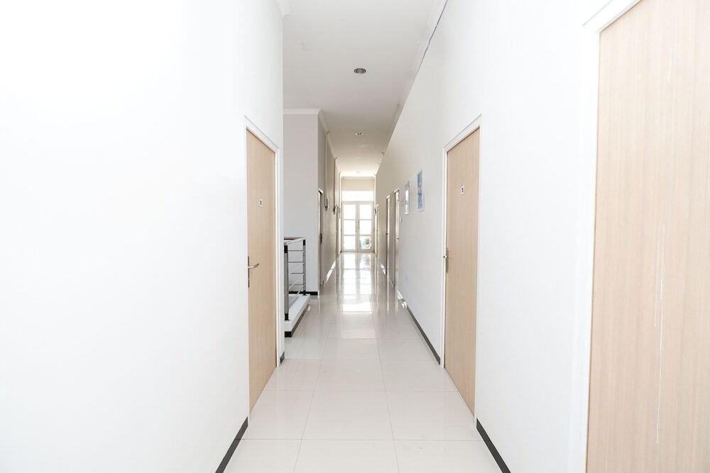 Семаранг: SPOT ON 1800 Ed Ed Residence