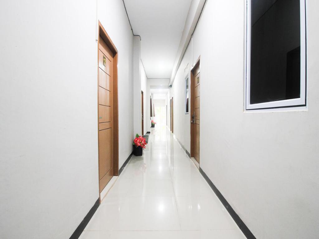 Пеканбару: OYO 1653 Fajar Residence