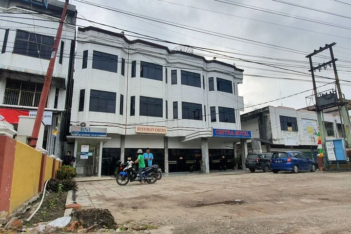 Бенкалис: Oyo 2109 Hotel Chitra