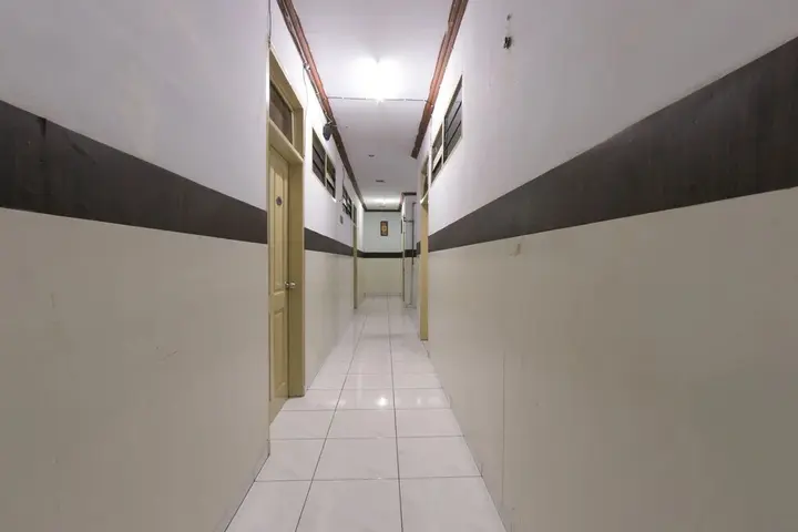 Макассар: OYO 1935 Hotel Diamond Inn Makassar