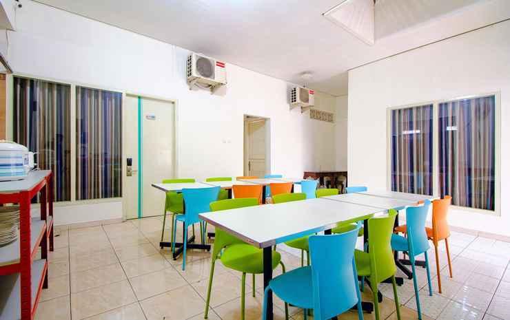 Батуретно: 2105 Hotel Sanca Inn