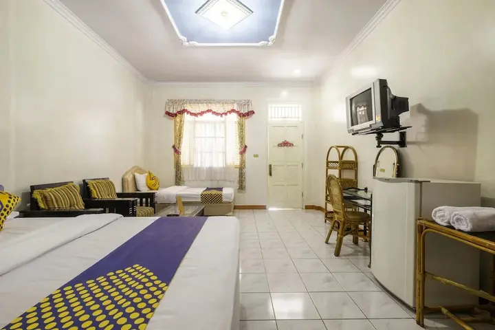 Пелабухан-рату: SPOT ON 1896 Hotel Mahkota Pantai