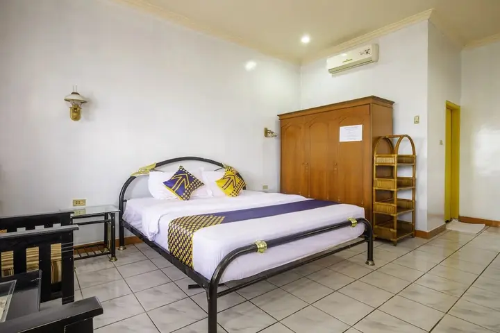 Пелабухан-рату: SPOT ON 1896 Hotel Mahkota Pantai