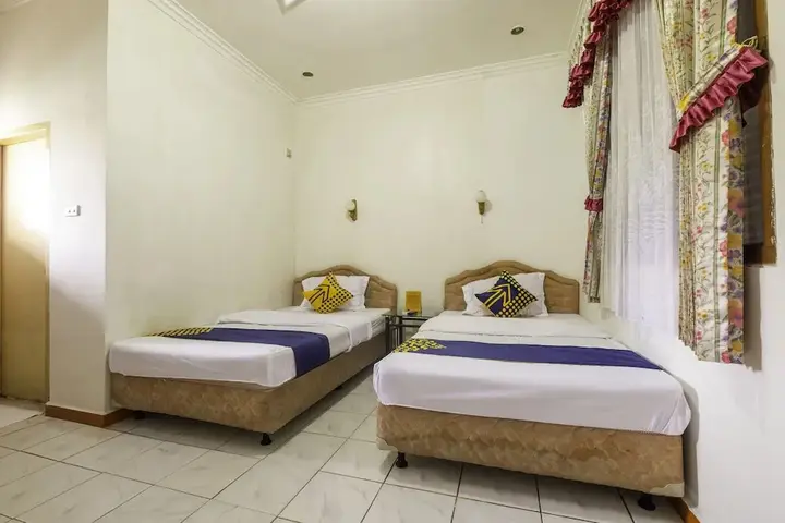 Пелабухан-рату: SPOT ON 1896 Hotel Mahkota Pantai