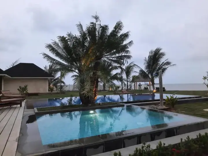 Остров Пеньенгат: The Kelong Trikora Resort