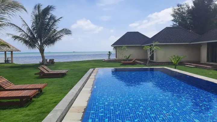 Остров Пеньенгат: The Kelong Trikora Resort