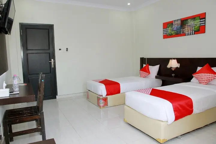 Палу: Oyo 1559 Pondok Garuda Guest House