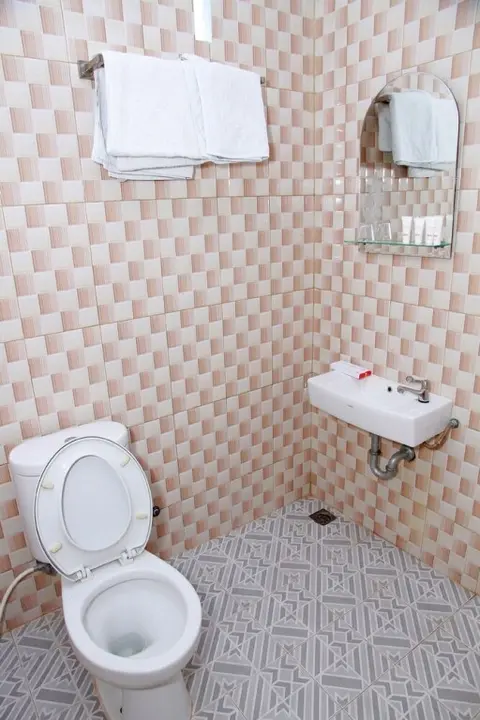 Палу: Oyo 1559 Pondok Garuda Guest House