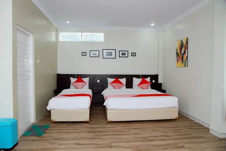 Палу: Oyo 1559 Pondok Garuda Guest House