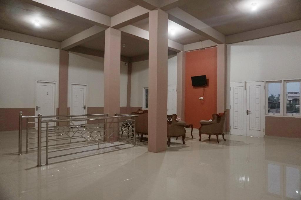 Пеканбару: OYO 1539 Amryrooms
