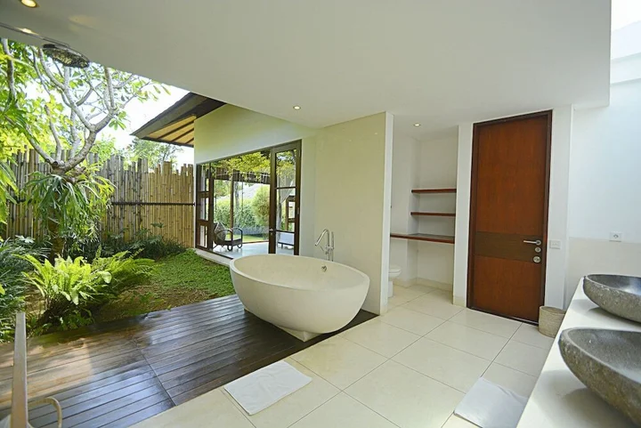Переренан: Villa Bengawan