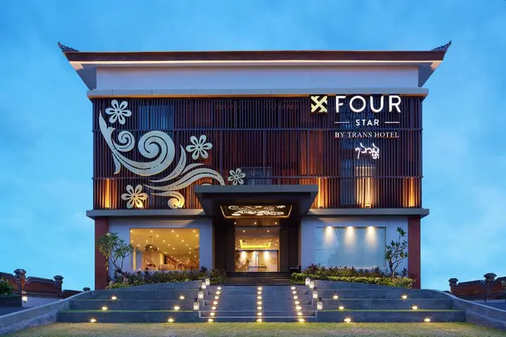 Денпасар: Four Star by Trans Hotel Sanur