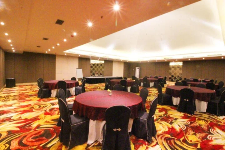 Денпасар: Four Star by Trans Hotel Sanur
