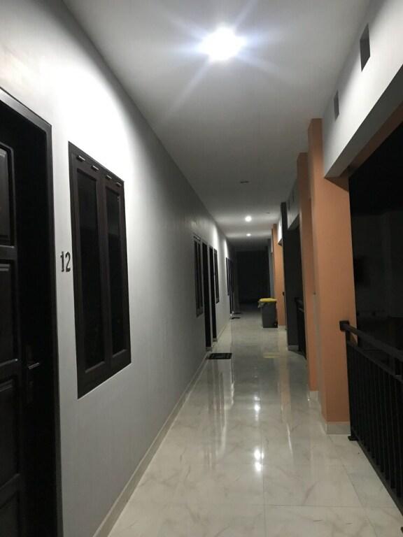 Манадо: OYO 2129 Toar House Manado