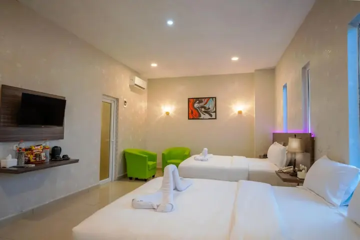 Медан: De'Tonga Hotel