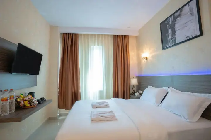 Медан: De'Tonga Hotel
