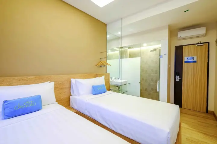 Медан: deSatu Hotel