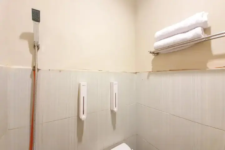 Медан: OYO 2076 Oxy Art Boarding House